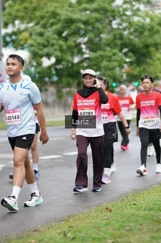 Runner Photo 1824710
