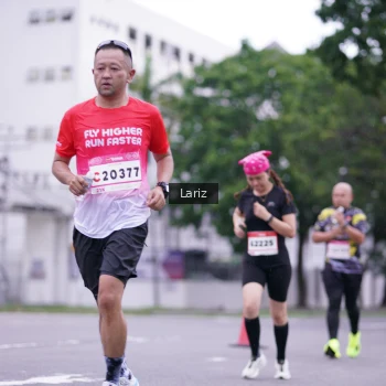Runner Photo 1824740