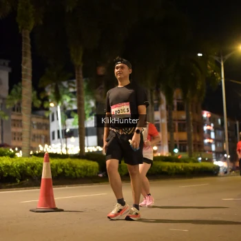 Runner Photo 1824776