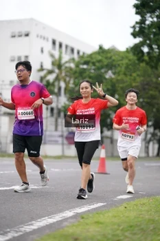 Runner Photo 1824782