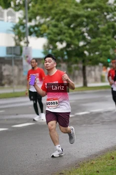 Runner Photo 1824791