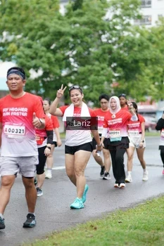 Runner Photo 1824830