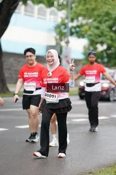 Runner Photo 1824844