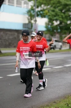 Runner Photo 1824859