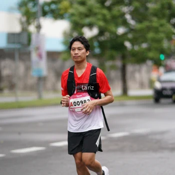 Runner Photo 1824867