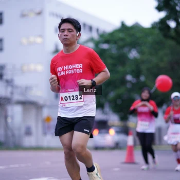 Runner Photo 1824883