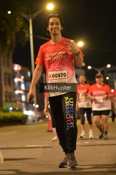 Runner Photo 1824908