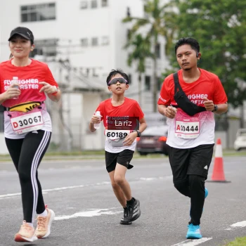 Runner Photo 1824963