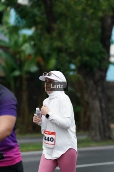 Runner Photo 1824985