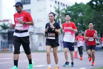 Runner Photo 1824990