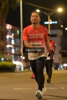 Runner Photo 1825029