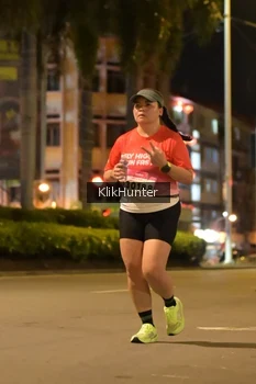 Runner Photo 1825030