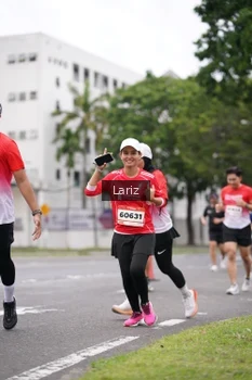 Runner Photo 1825082