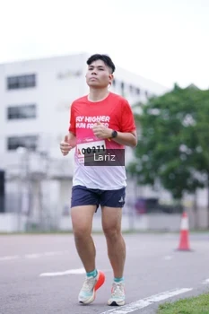 Runner Photo 1825086