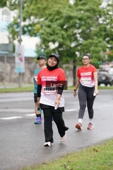 Runner Photo 1825110