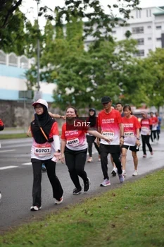 Runner Photo 1825120