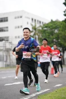 Runner Photo 1825131