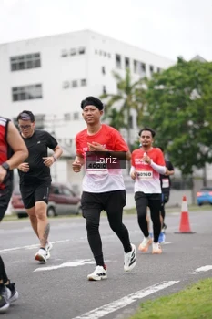 Runner Photo 1825150