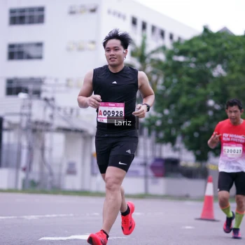 Runner Photo 1825167