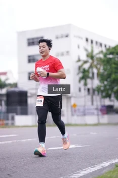Runner Photo 1825169