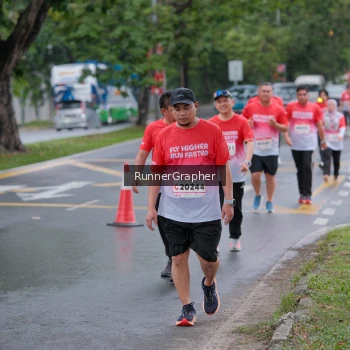 Runner Photo 1825177