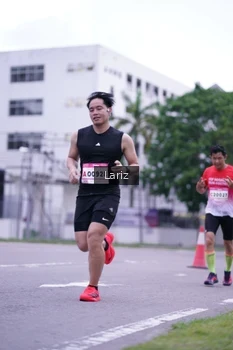 Runner Photo 1825191