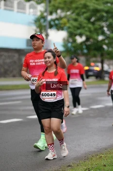 Runner Photo 1825201