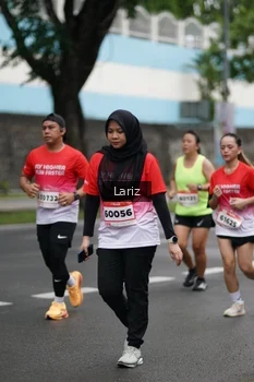 Runner Photo 1825203