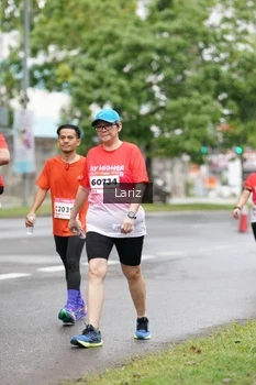 Runner Photo 1825218