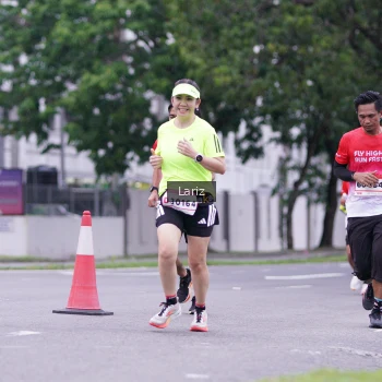 Runner Photo 1825245