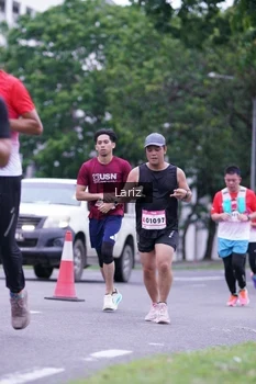 Runner Photo 1825301