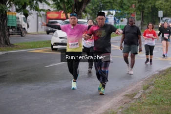 Runner Photo 1825304