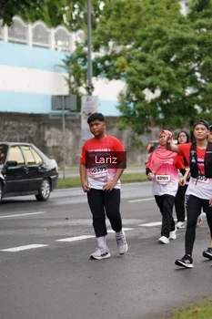 Runner Photo 1825330