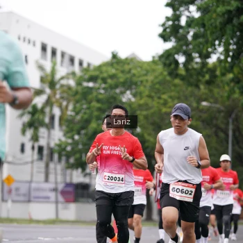 Runner Photo 1825336