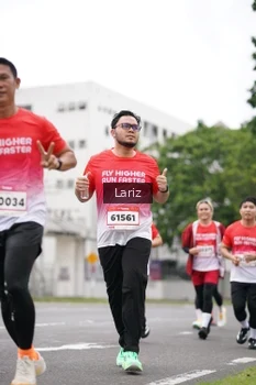 Runner Photo 1825372