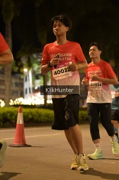 Runner Photo 1825446