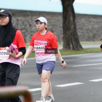 Runner Photo 1825456