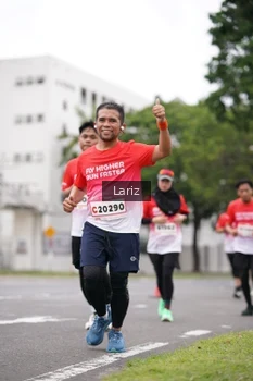 Runner Photo 1825461