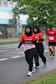 Runner Photo 1825489