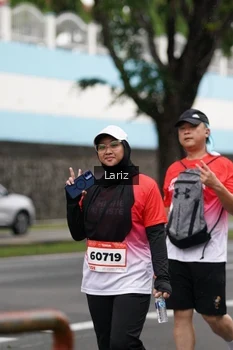 Runner Photo 1825492