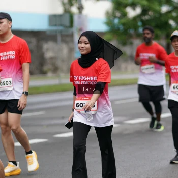 Runner Photo 1825532