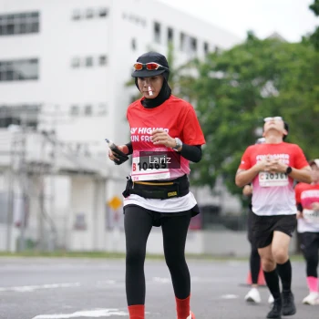 Runner Photo 1825546