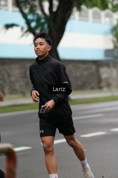 Runner Photo 1825560