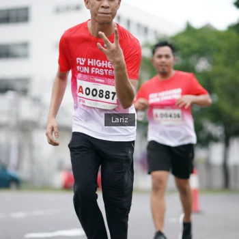 Runner Photo 1825578