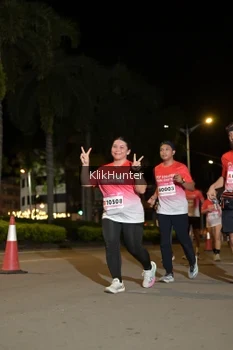 Runner Photo 1825605