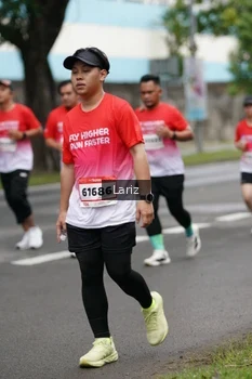 Runner Photo 1825616