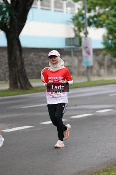 Runner Photo 1825626