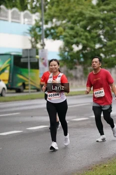 Runner Photo 1825635