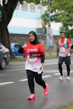 Runner Photo 1825640