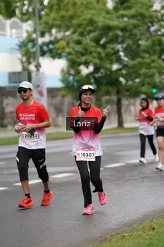 Runner Photo 1825673